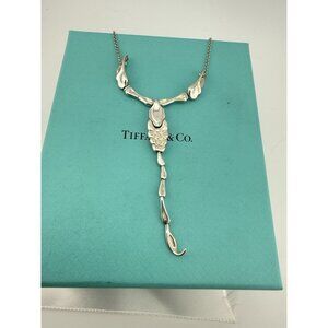 Tiffany & Co. Elsa Peretti Scorpion Pendant Necklace Sterling Silver 16”